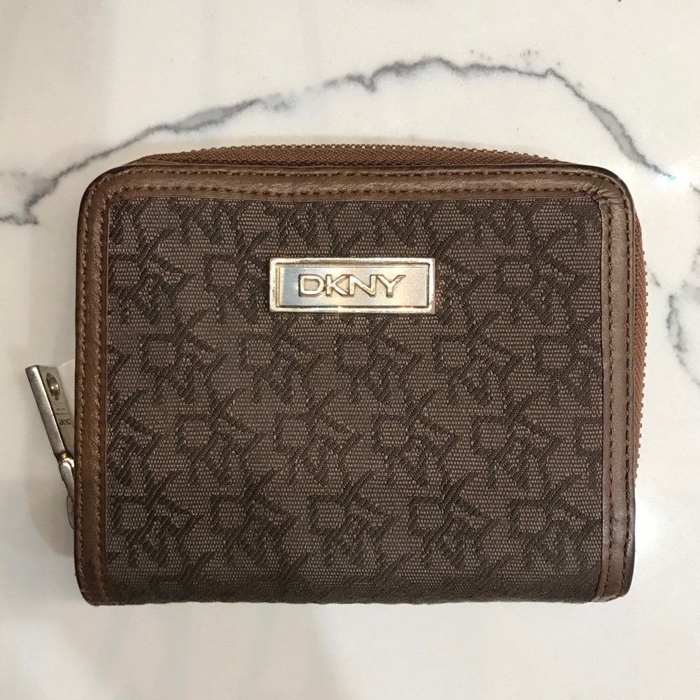 DKNY Wallet